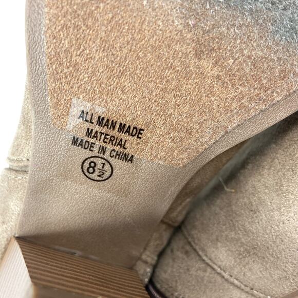 My Delicious Tan Heeled Booties size 8.5 - Picture 6 of 6